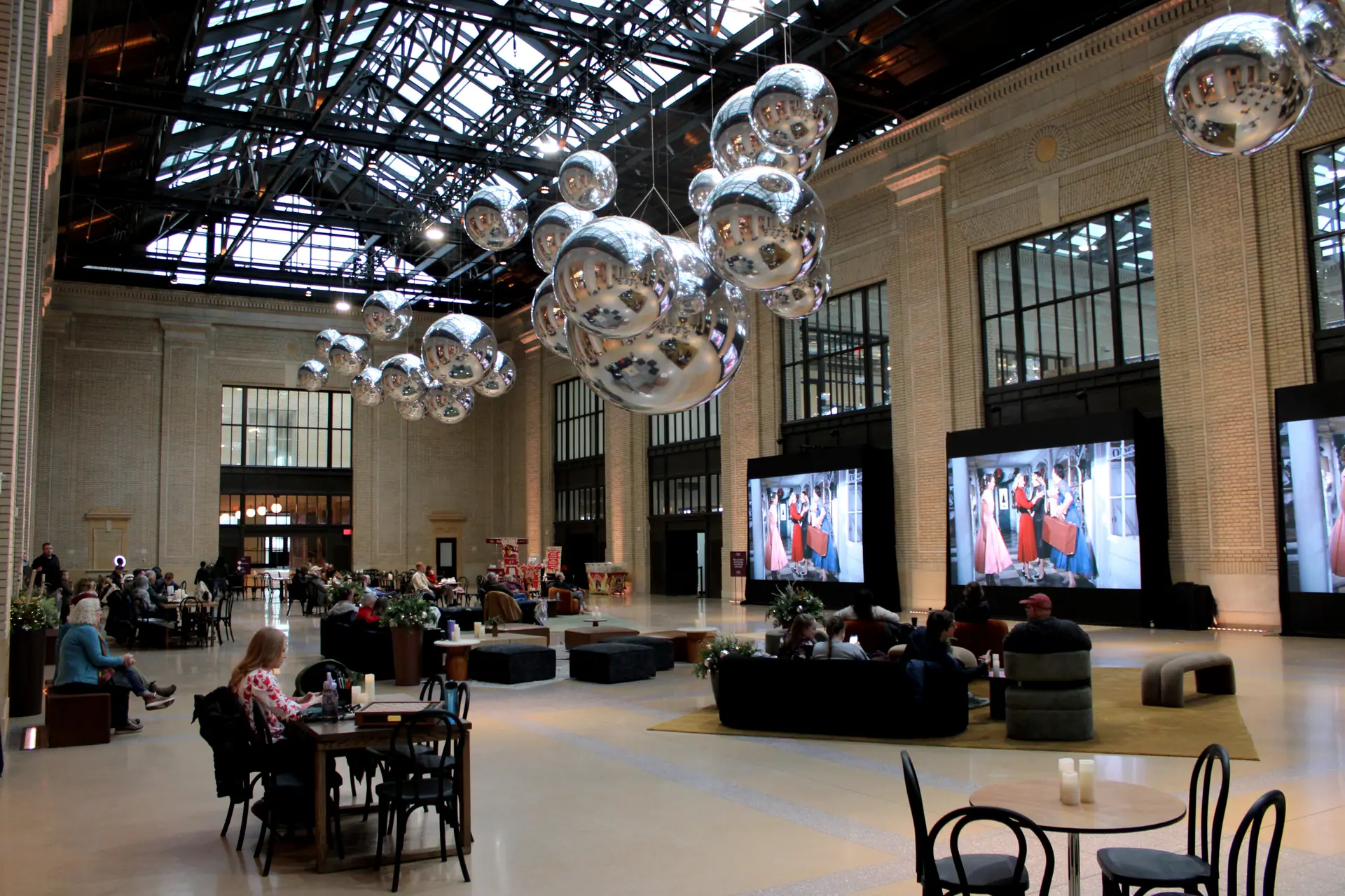 Detroit December 2025 07 (Michigan Central Station interior)