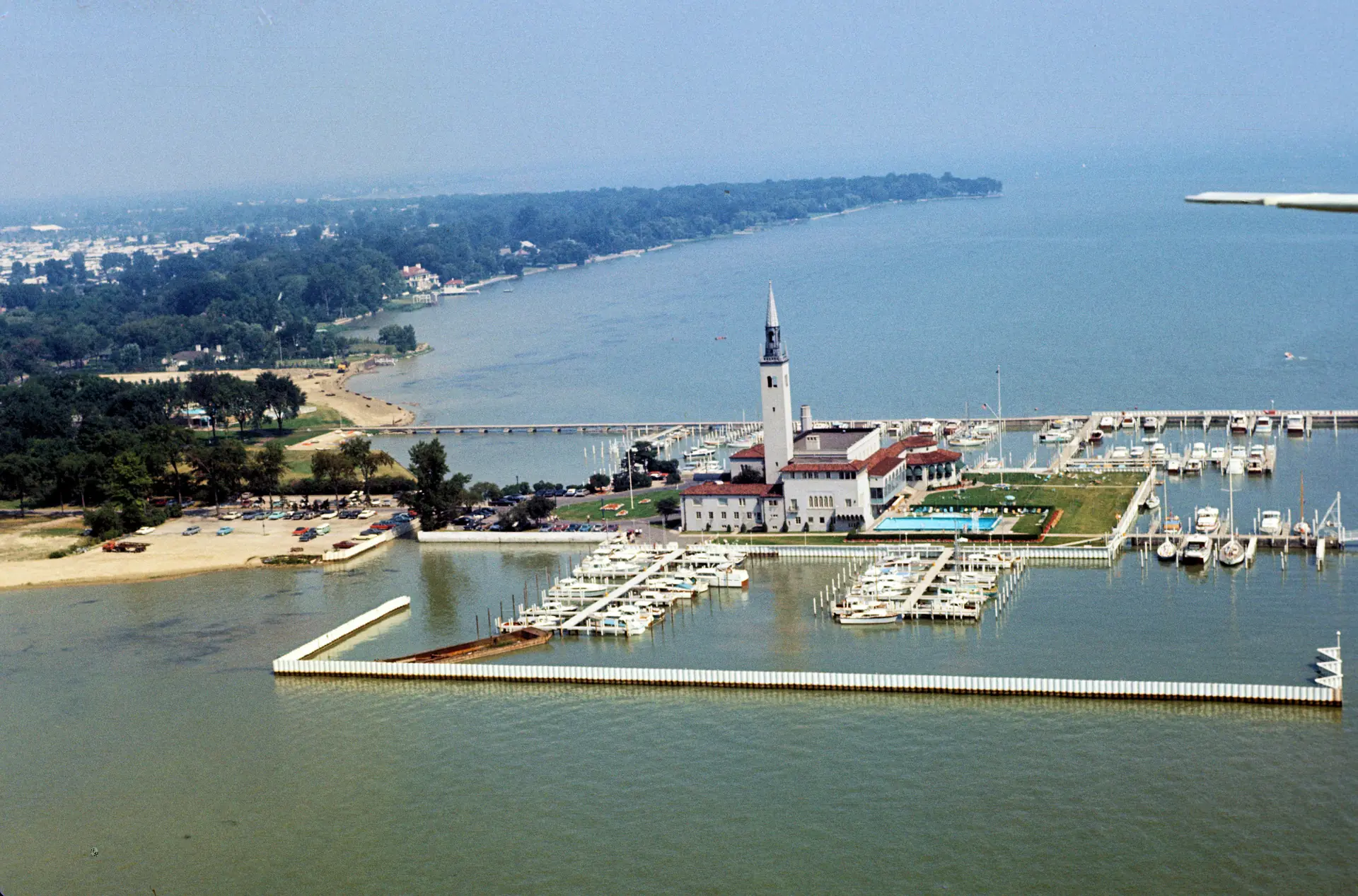 Grosse Pointe Yacht Club   Aerial Photo