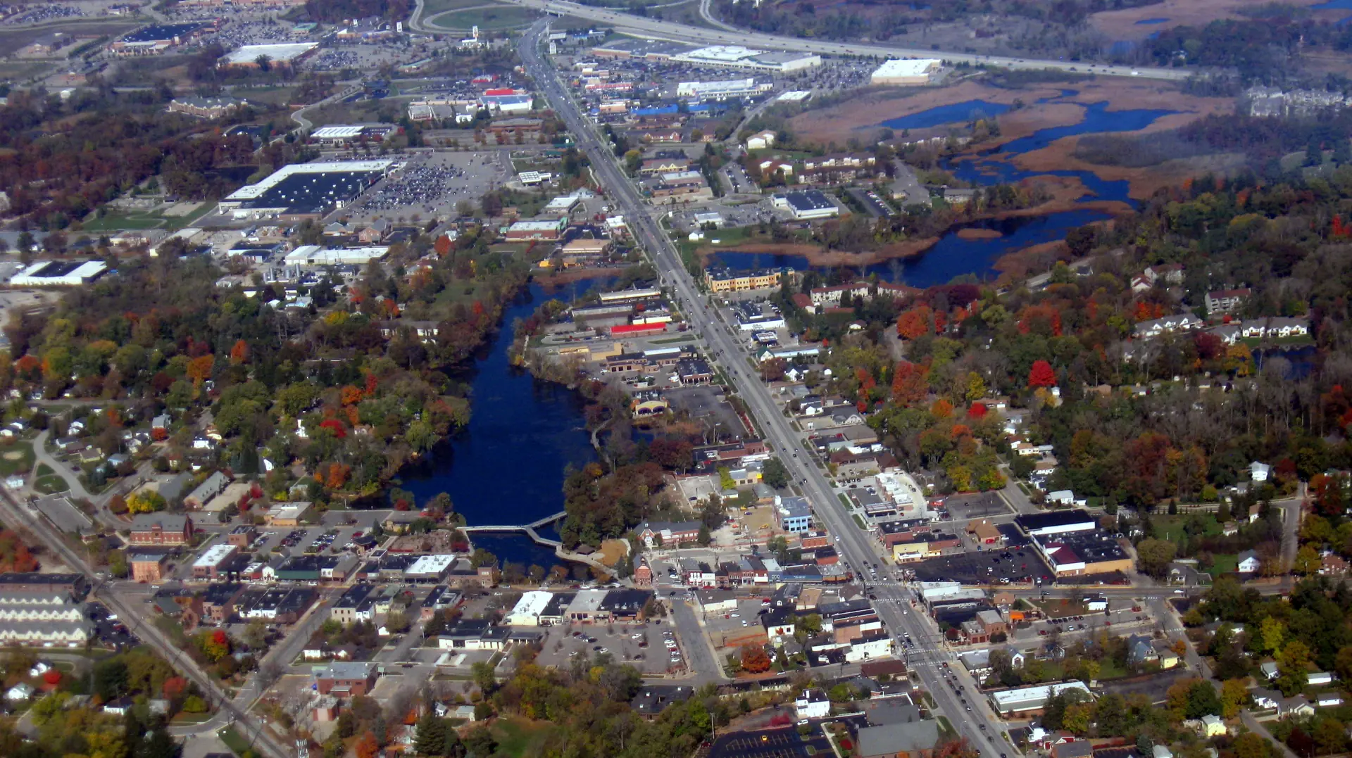 Downtown Brighton Looking North On Grand River Avenue   panoramio