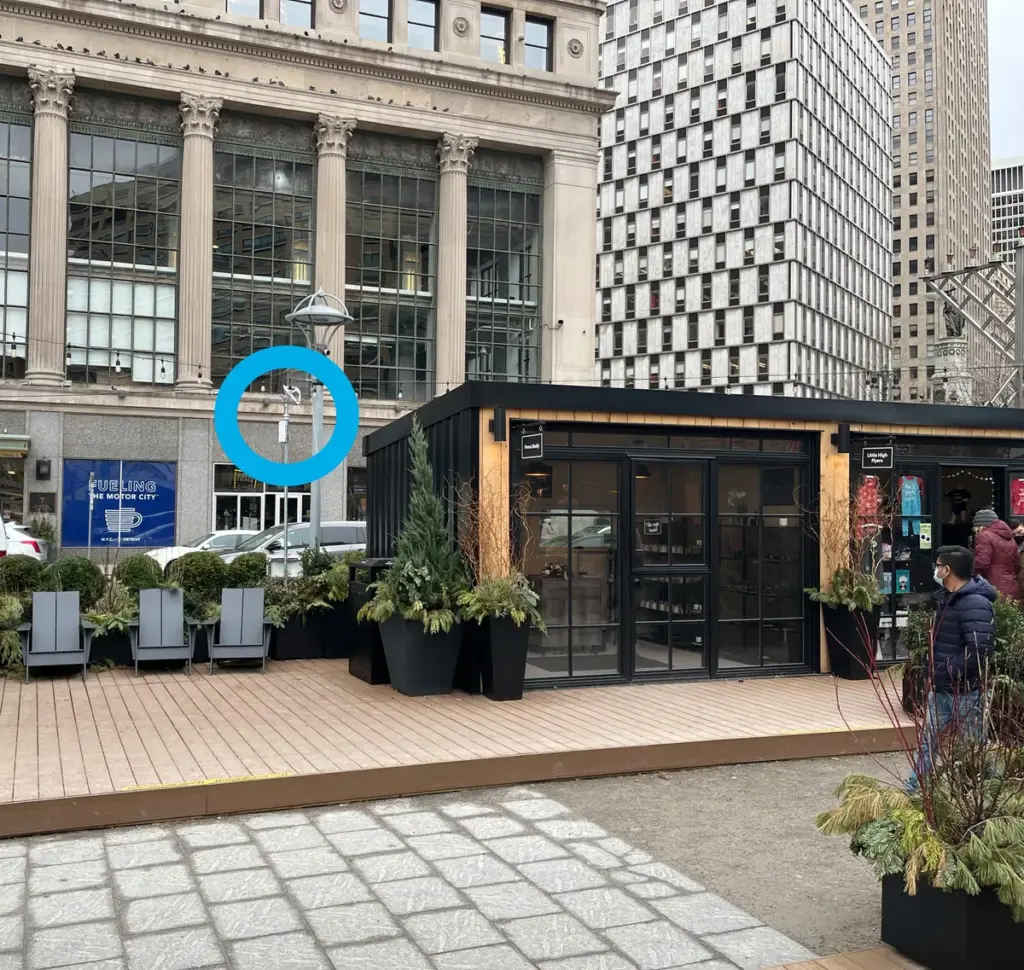 Free public Wi-Fi sign at Cadillac Square in Detroit