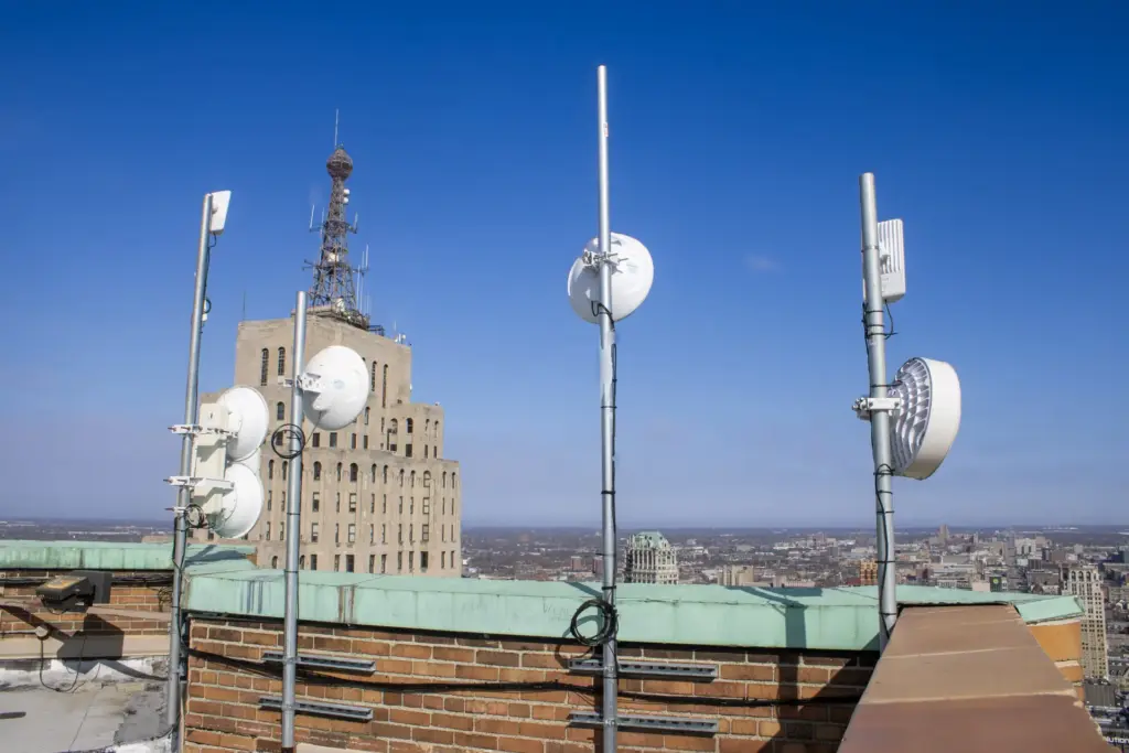 Cronus fixed wireless radios on a downtown Detroit rooftop